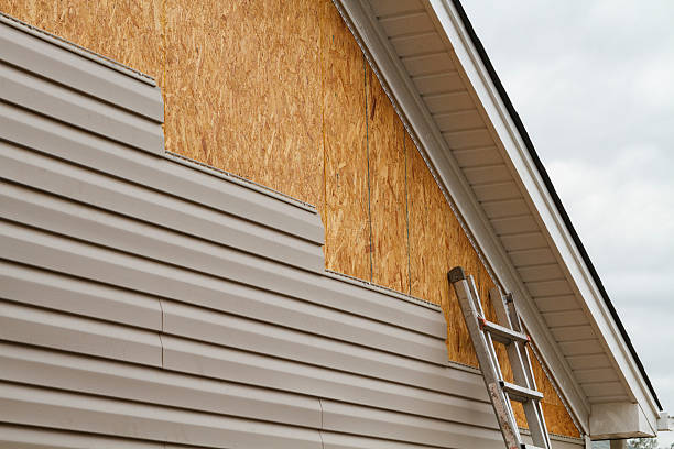 Professional Wood Siding technician working in Connellsville, PA